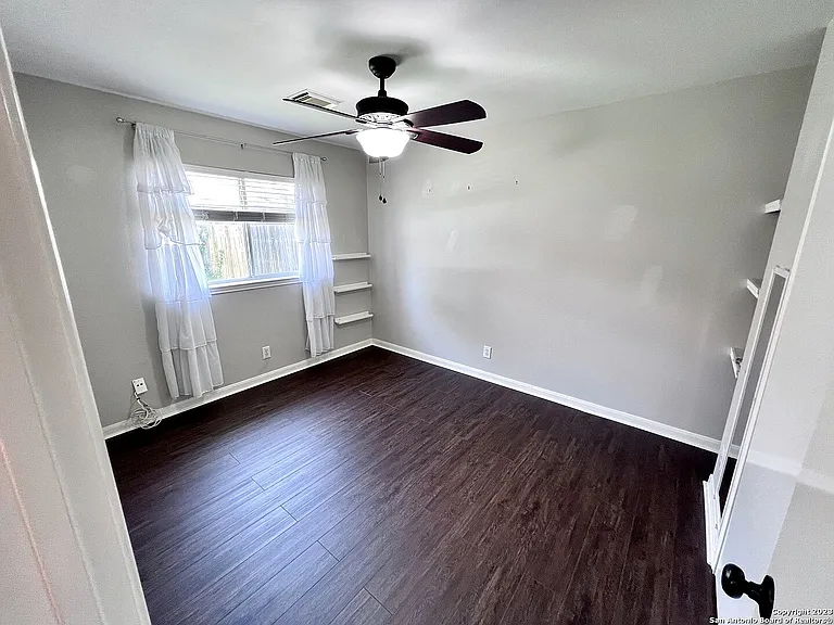 6218 Parkland Oaks Dr — Photo 20