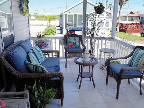 109 Abalone Cir, Port Isabel, TX 78578