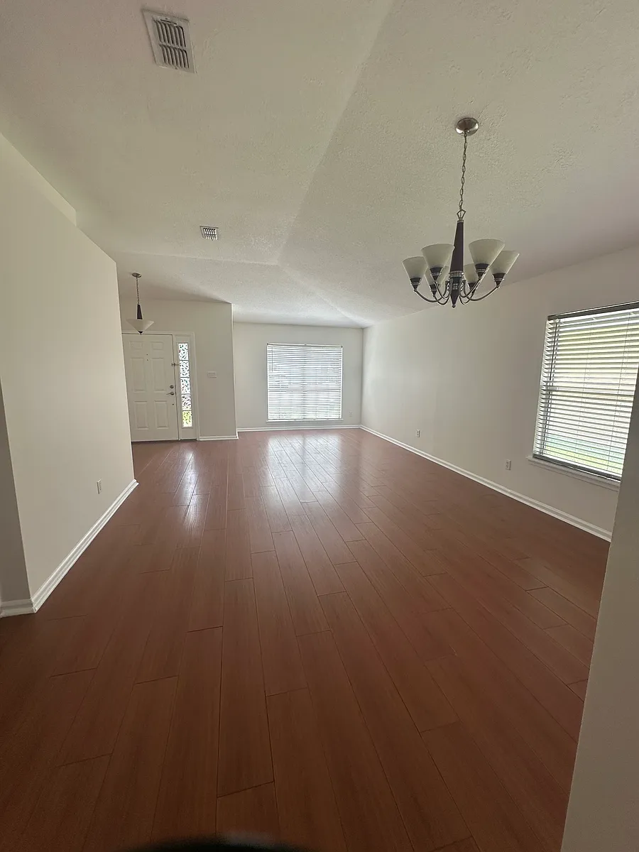 Building Photo - 8796 Chambore Dr
