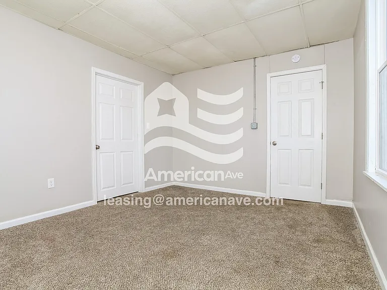 721886_012_wm_-_bedroom_13495733.jpg