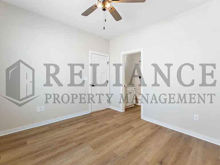 12438 Blanford St — Photo 14