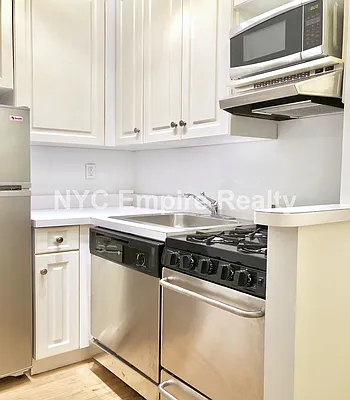 Rented by Empire City NYC Realty | media 8