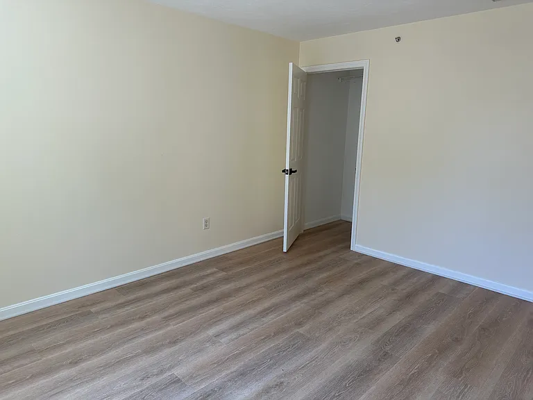 525 Water St #2 — Photo 18