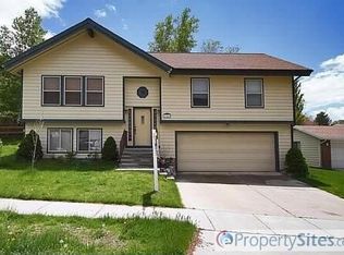 2388 Hillsboroughhei, Sandy, UT 84092