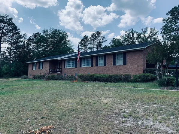 5413 Old Leesburg Rd, Hopkins, SC 29061