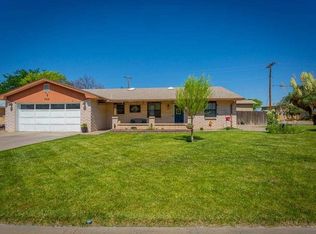 704 Golondrina Dr, Roswell, NM 88201