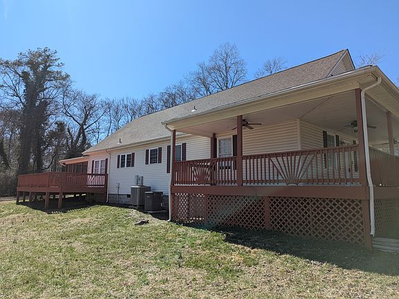 3rd image of 4531 Centralia Rd