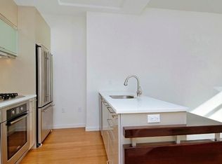 2415 Queens Plz N #11B, Long Island City, NY