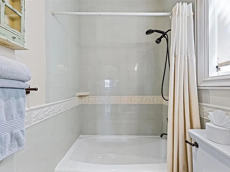 42 Nurmi Dr — Photo 25