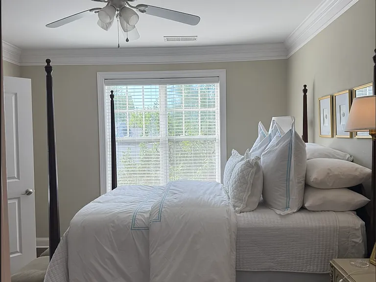 301 E Tremont Ave E #202 — Photo 16