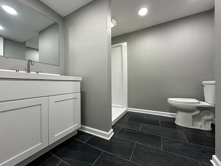 6020 Candlewood Ct — Photo 3