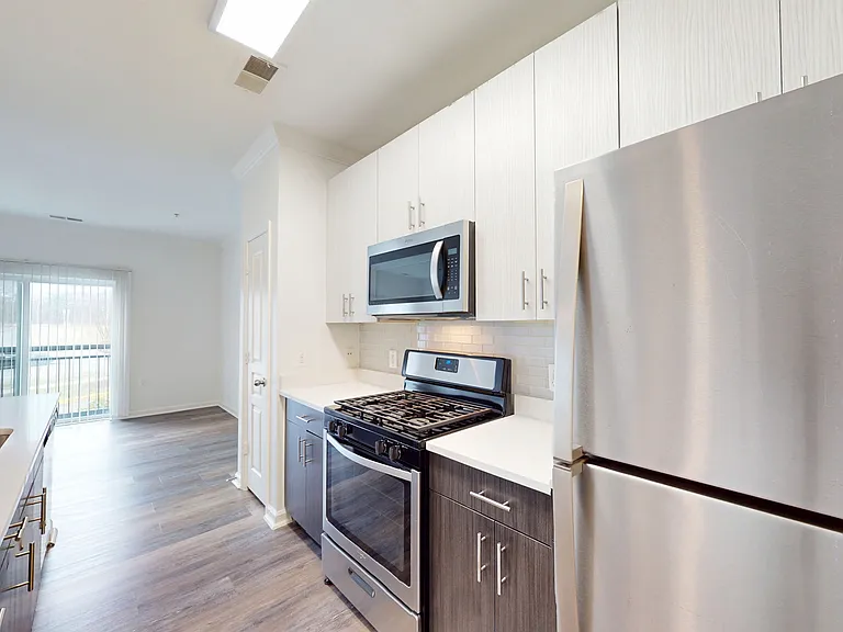 Sullivan Place — Photo 142