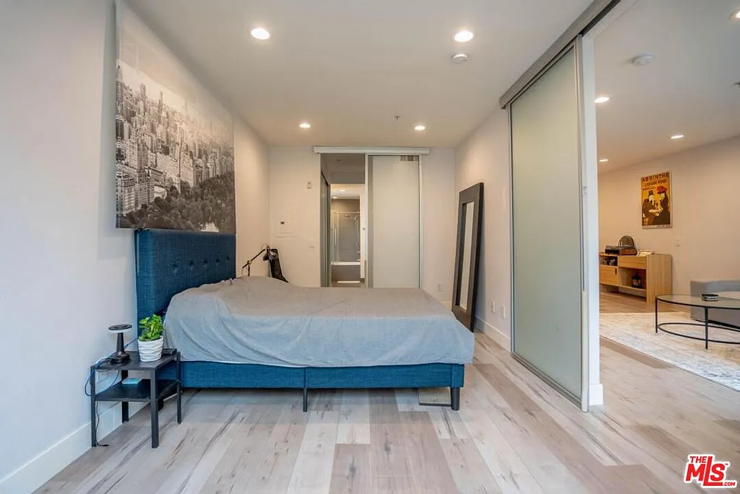 1 bed, 1.0 bath, 830 sqft, $2,600 — Photo 4