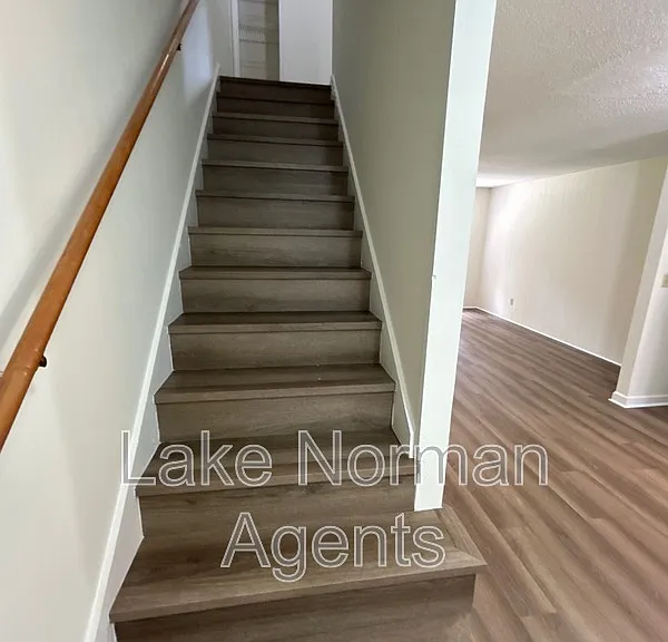 4709 Grassy Creek Rd — Photo 13