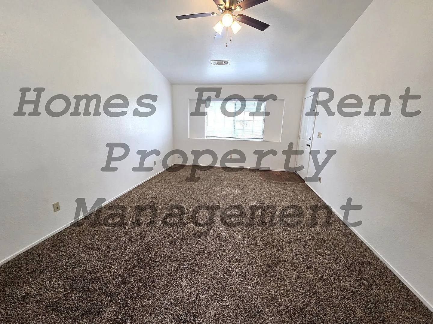 361 Eastridge Circle — Photo 2