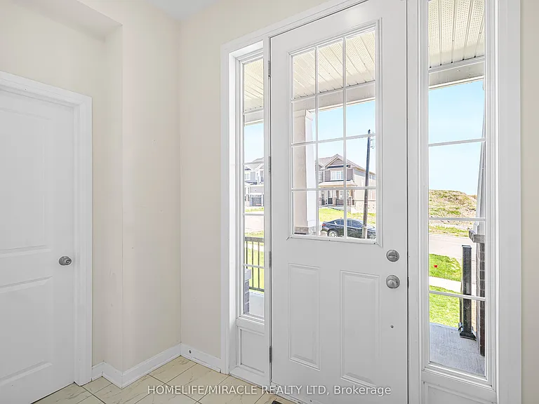 111 Windermere Blvd — Photo 8