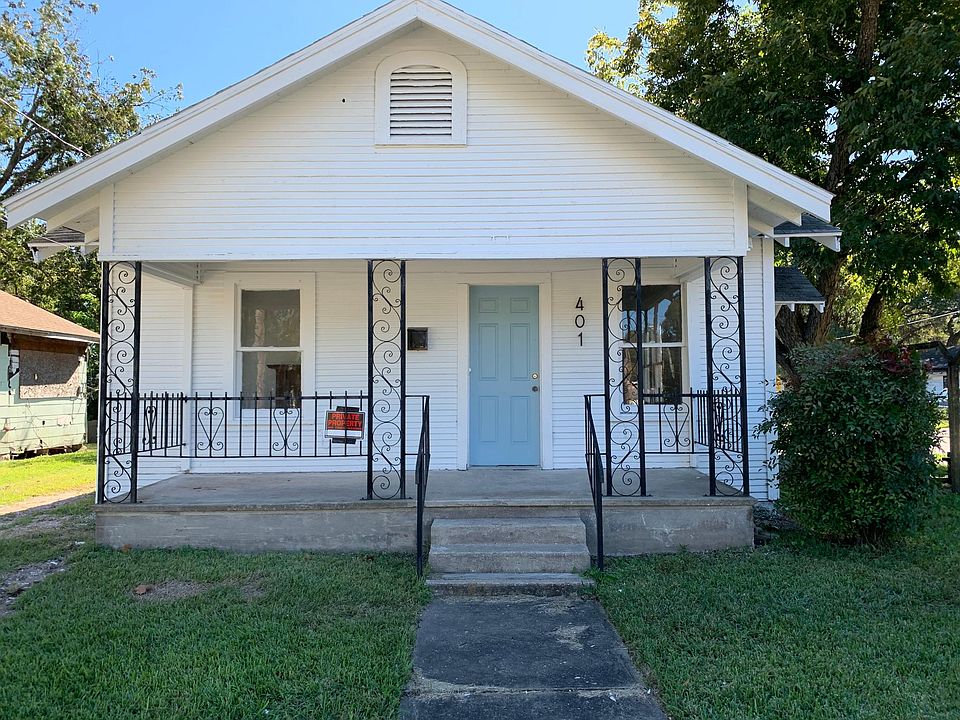 1st image of 401 E Lobit St