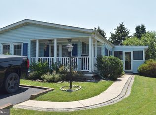 15 Black Cherry Ct W, Harleysville, PA