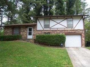 8829 Dorsey Rd, Riverdale, GA 30274