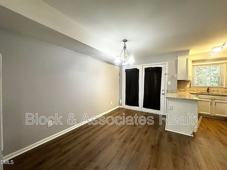 4808 Blue Bird Ct #D — Photo 13
