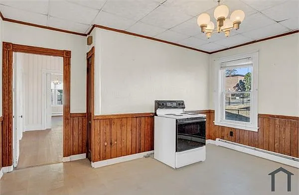 5 bed, 1450 sqft, $2,500 — Photo 4