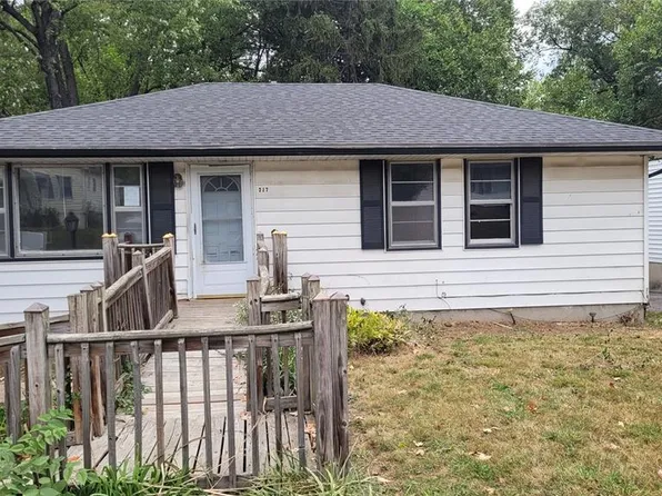 217 Anistasia Dr, Saint Louis, MO 63135