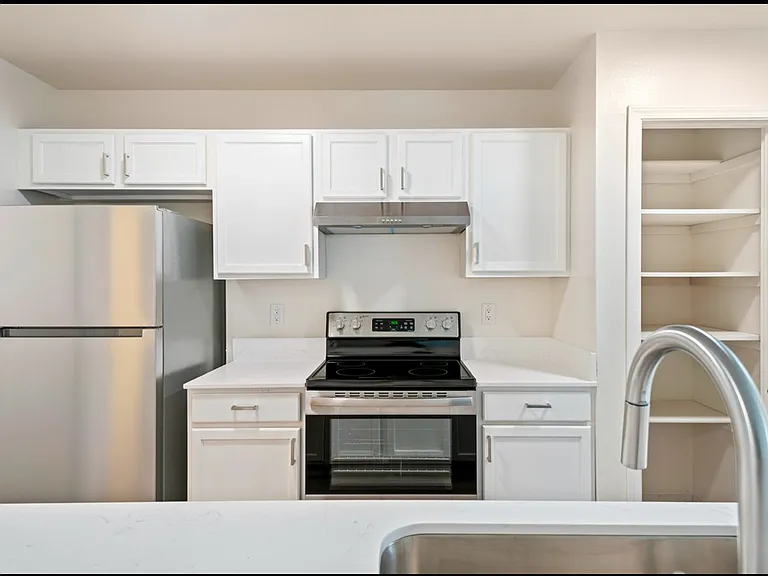 Kensington Townhomes — Photo 11