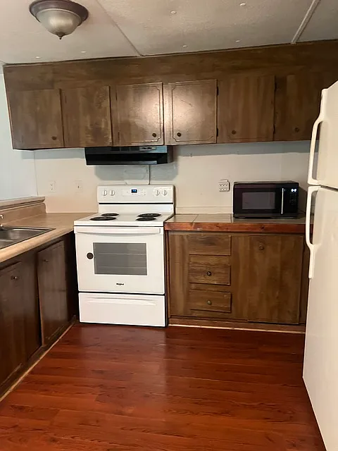 1603 Eufola Rd