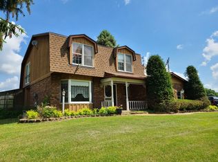 16800 Boyce Rd, Stockbridge, MI 49285