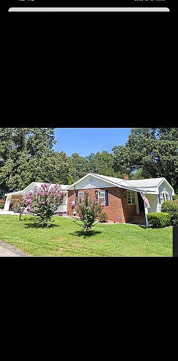 2nd image of 315 Twin Lakes Dr