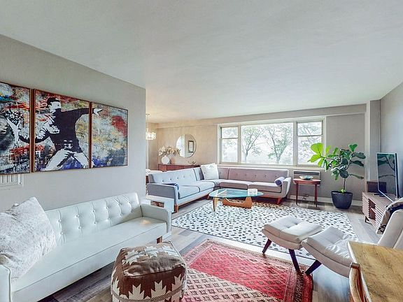 5th image of 11820 Edgewater Dr APT 110