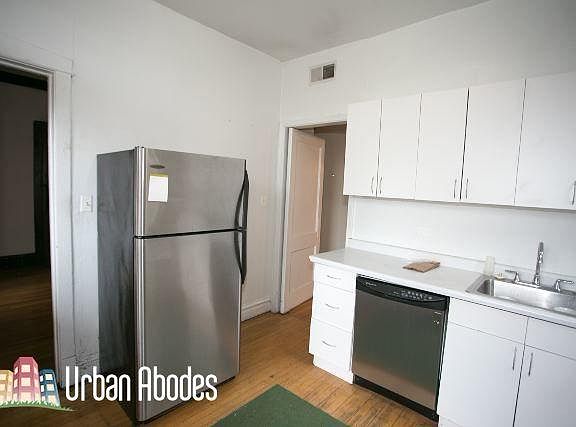 4th image of 2955 W Logan Blvd #Second