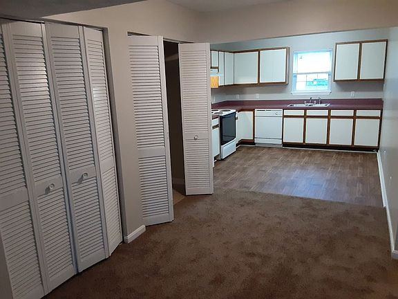 3rd image of 1706 Herbert Ave APT 2