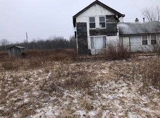 29300 50th St, Bangor, MI 49013