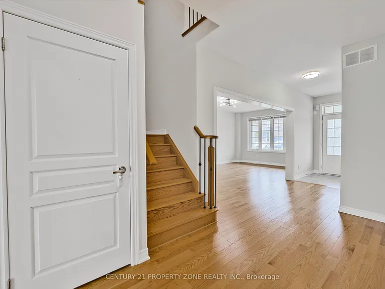 919 Green St — Photo 20