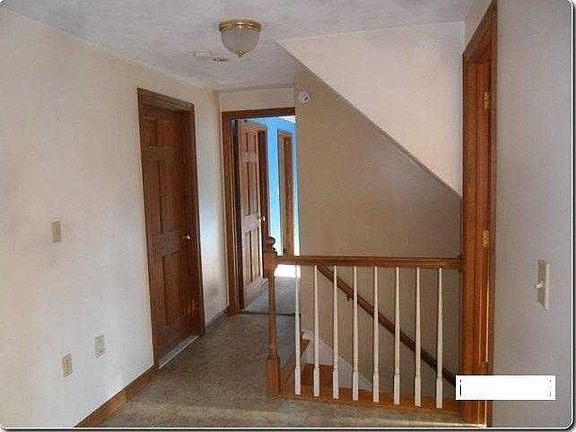2nd floor landing