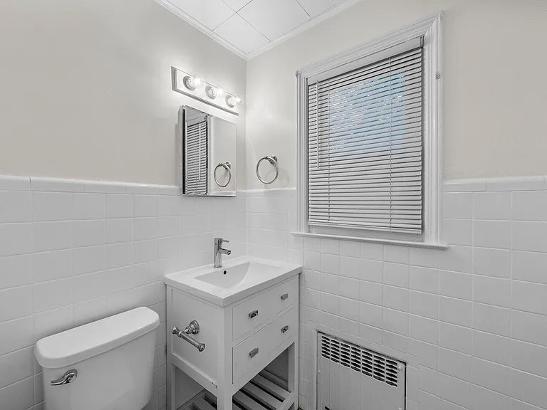 160 Magnolia Ave — Photo 14