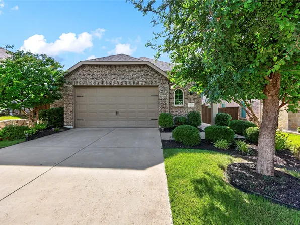 1013 Shire Dr, Aubrey, TX 76227