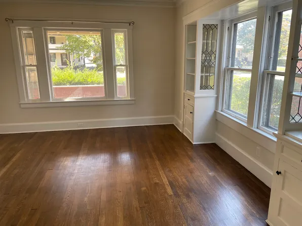 1698 Glenmont Rd #1, Cleveland, OH 44118