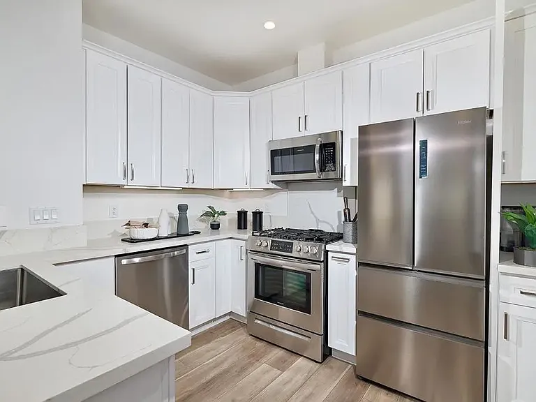 1506 Alvarado St #B — Photo 7