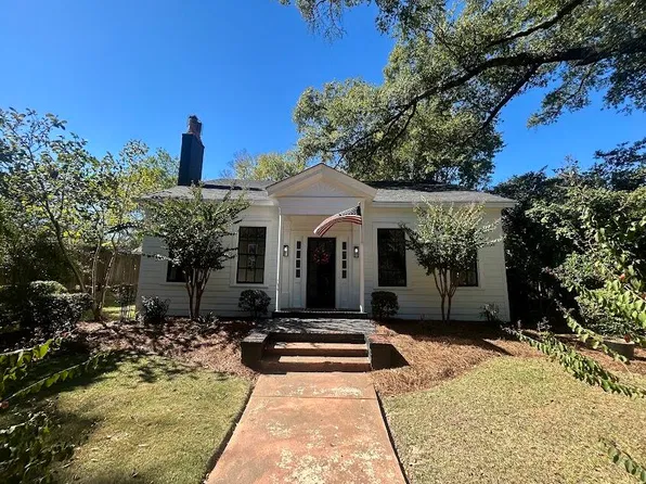 1120 N 7th Ave, Laurel, MS 39440