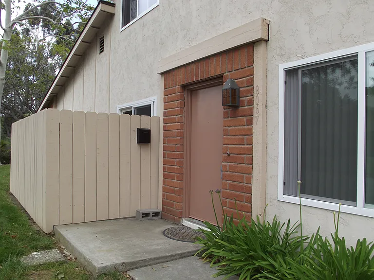 8067 Camino Kiosco — Photo 2