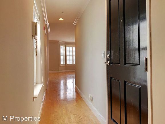 4th image of 128 Wood St #3