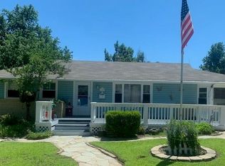 112 Gill Dr, Midwest City, OK 73110