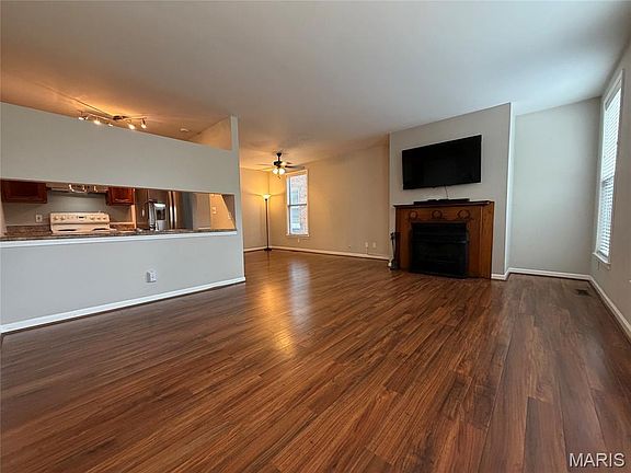 4th image of 2336 Rutger St #36B