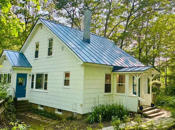85 Crosby Street, Brattleboro, VT 05301