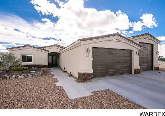 1st image of 3336 Date Palm Dr