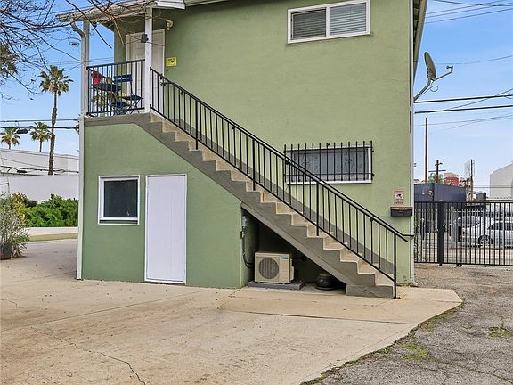 4th image of 10714 Valley Spring Ln