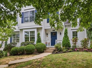 102 Walnut Dr, Venetia, PA 15367