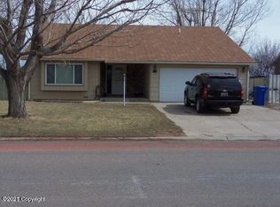 6705 Ichabod Ave, Gillette, WY 82718